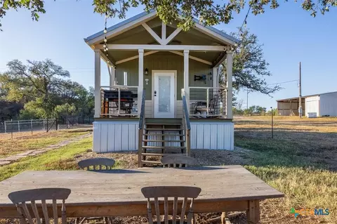 Exterior - 3270 Fm 671, Luling, TX 78648 photo 1 of 7
