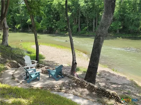 582 Cypress Valley Rd, Cuero, TX 77954
