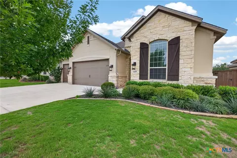 1435 Oaklawn Dr, New Braunfels, TX 78132