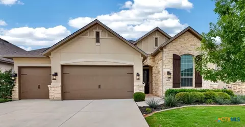 1435 Oaklawn Dr, New Braunfels, TX 78132