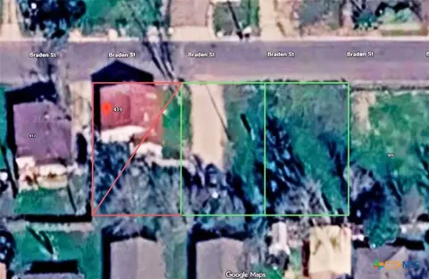 419 Braden St, Seguin, TX 78155