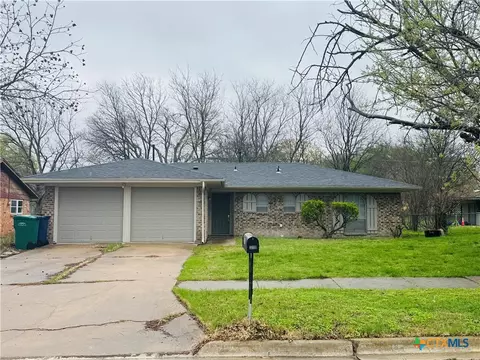 517 Creek St, Copperas Cove, TX 76522
