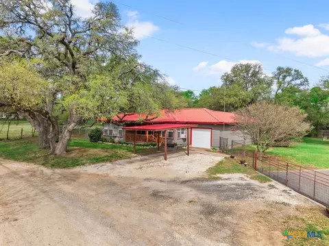 Exterior - 312 Gerald Dr, Blanco, TX 78606 photo 4 of 4