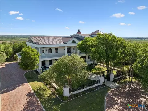 999 Schwarzlose Rd, New Braunfels, TX 78130