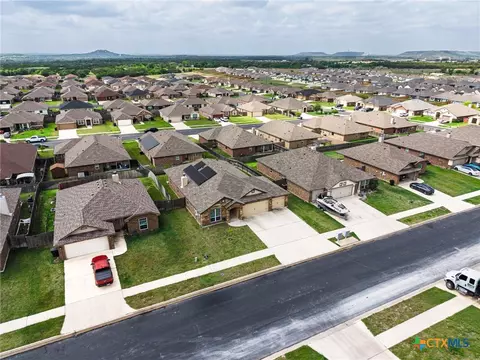 4500 Corinne Dr, Killeen, TX 76549