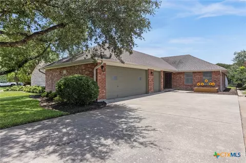 2101 Chisholm Trl, Salado, TX 76571