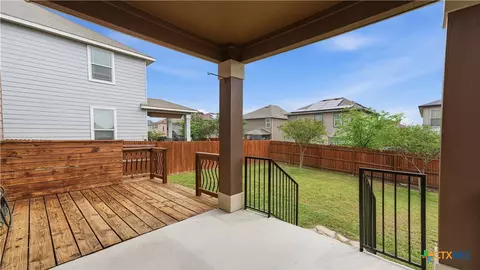 3933 Legend Pond Dr, New Braunfels, TX 78130