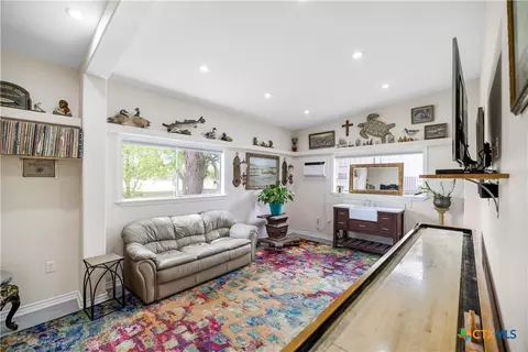 Living - 205 E Bay Ave, Seadrift, TX 77983 photo 4 of 4
