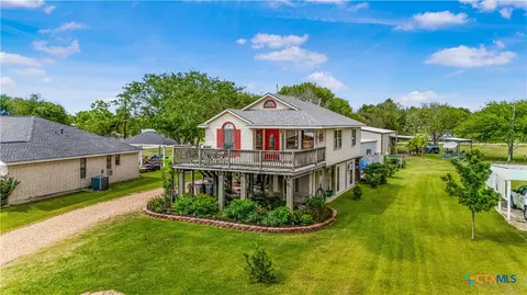 Other - 205 E Bay Ave, Seadrift, TX 77983 photo 2 of 11