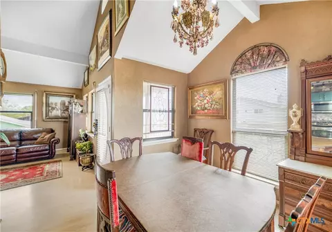 Dining - 205 E Bay Ave, Seadrift, TX 77983 photo 2 of 2