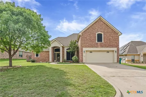 800 Marshall Dr, Belton, TX 76513