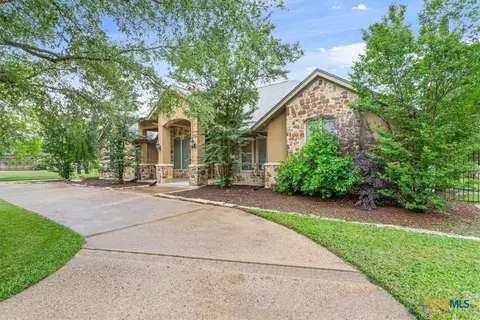 228 Claremont Dr, Belton, TX 76513