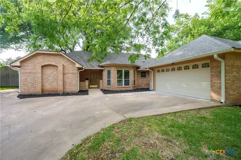 6 St Andrews Pl, Belton, TX 76513