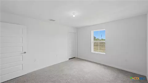 Bedroom - 950 Highsmith Rd, Luling, TX 78648 photo 4 of 4