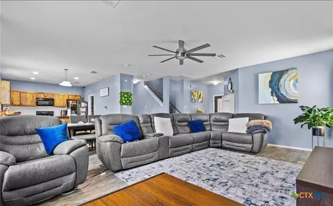 202 W Gemini Ln, Killeen, TX 76542