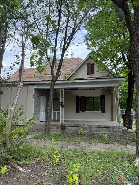 706 N Main St, Temple, TX 76501