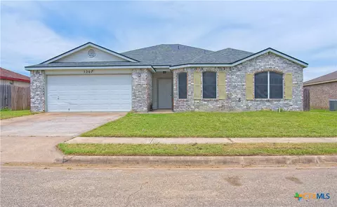 5201 Holster Dr, Killeen, TX 76549