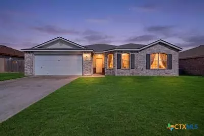 5201 Holster Dr, Killeen, TX 76549