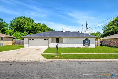1412 Becker Dr, Killeen, TX 76543