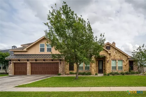 111 Terra Vista Ranch Rd, Victoria, TX 77904
