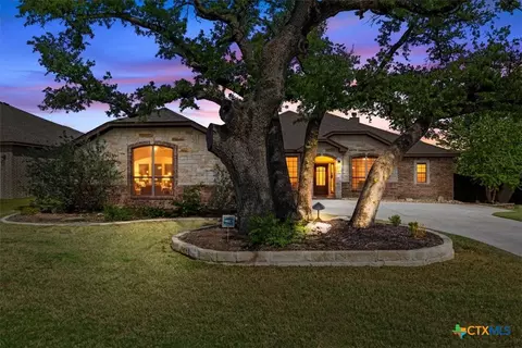 1658 Lacy Ridge Dr, Belton, TX 76513