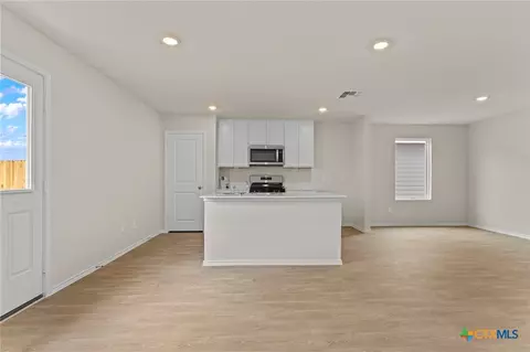 Living - 134 Langston Dr, Uhland, TX 78640 photo 3 of 4