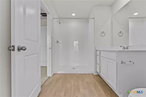 Entry Way - 134 Langston Dr, Uhland, TX 78640 photo 5 of 5