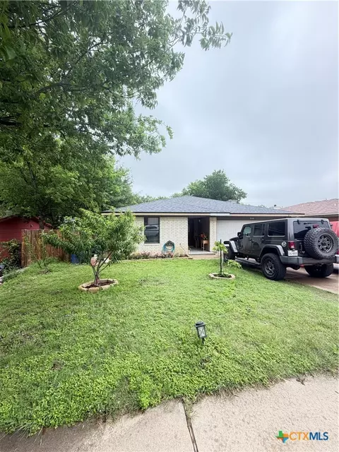 806 N 5th St, Copperas Cove, TX 76522