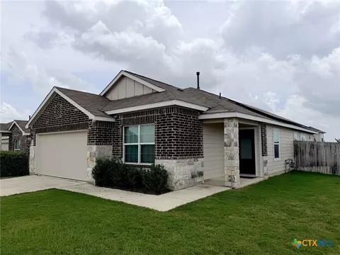 1949 Redstart, New Braunfels, TX 78130