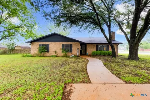 401 Evergreen Dr, Harker Heights, TX 76548