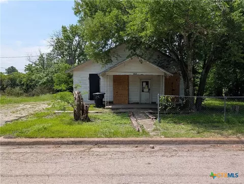 1507 E Avenue E, Temple, TX 76501 photo 2