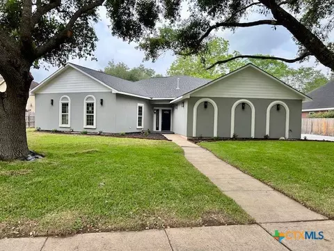 114 Chimney Rock Dr, Victoria, TX 77904