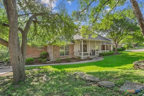 1214 Indian Trl, Salado, TX 76571