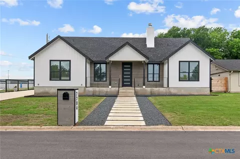 2204 Magnolia Dr, Round Rock, TX 78664