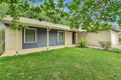 109 Nantucket Ave, Victoria, TX 77904