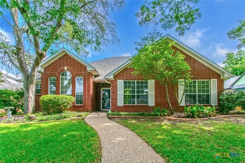 2802 Stratford Dr, Temple, TX 76502