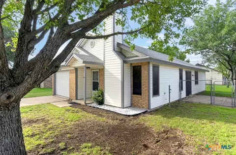 2504 Fieldstone Dr, Killeen, TX 76549