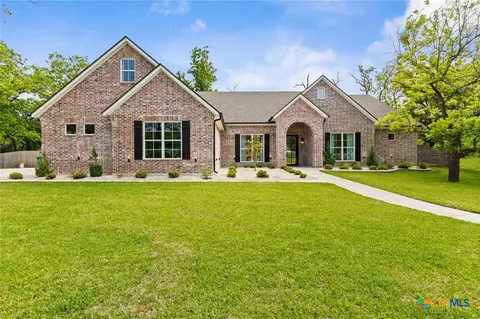 1007 Rivers Edge Dr, Belton, TX 76513