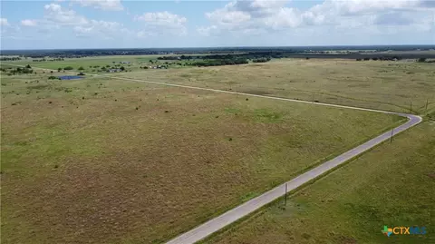 10 33 Midway Rd, Inez, TX 77968