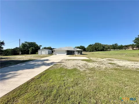 553 Lonesome Oak Dr, Copperas Cove, TX 76522