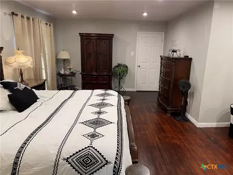 Bedroom - 2924 Windsor Ave, Waco, TX 76708 photo 3 of 5