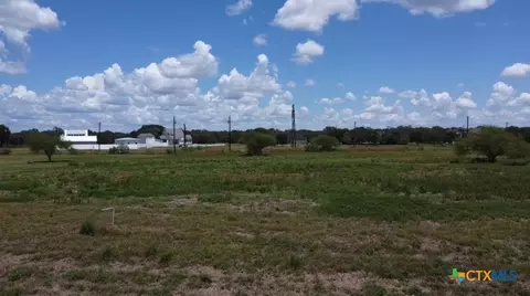 71 Post Oak Row, Inez, TX 77968 photo 3