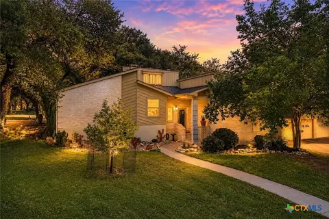 714 Oakwood Blvd, New Braunfels, TX 78130