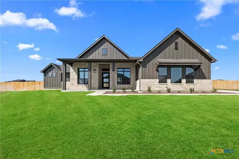 6842 Lacey Oak Rd, Salado, TX 76571
