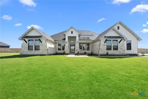 6793 Kings Mill Dr, Salado, TX 76571