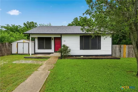 303 N Milam St, Rogers, TX 76569