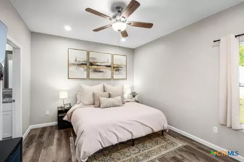 Bedroom - 224 Spruce Ave, Luling, TX 78648 photo 1 of 2