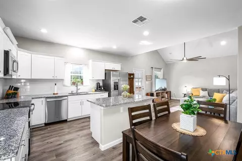 Kitchen - 224 Spruce Ave, Luling, TX 78648 photo 3 of 4