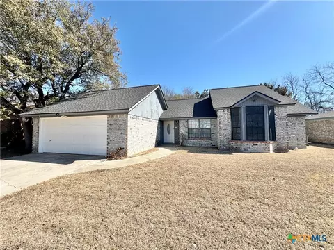 2116 Schwertner Dr, Killeen, TX 76543