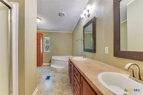 620 E Fm 243, Bertram, TX 78605 photo 7